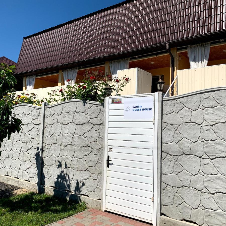 Guest House Santin Chornomorsk Exterior photo